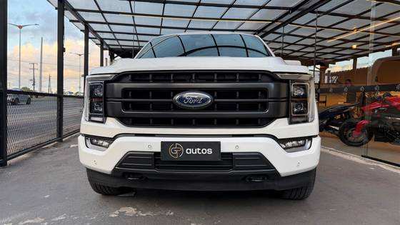 FORD F-150 5.0 V8 GASOLINA CD LARIAT FX4 AUTOMÁTICO